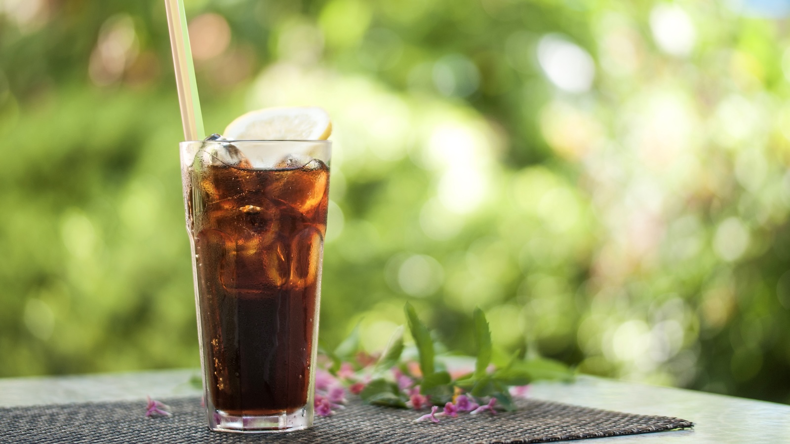 Here’s What Diet Soda Does To Your Body: 7 Side Effects