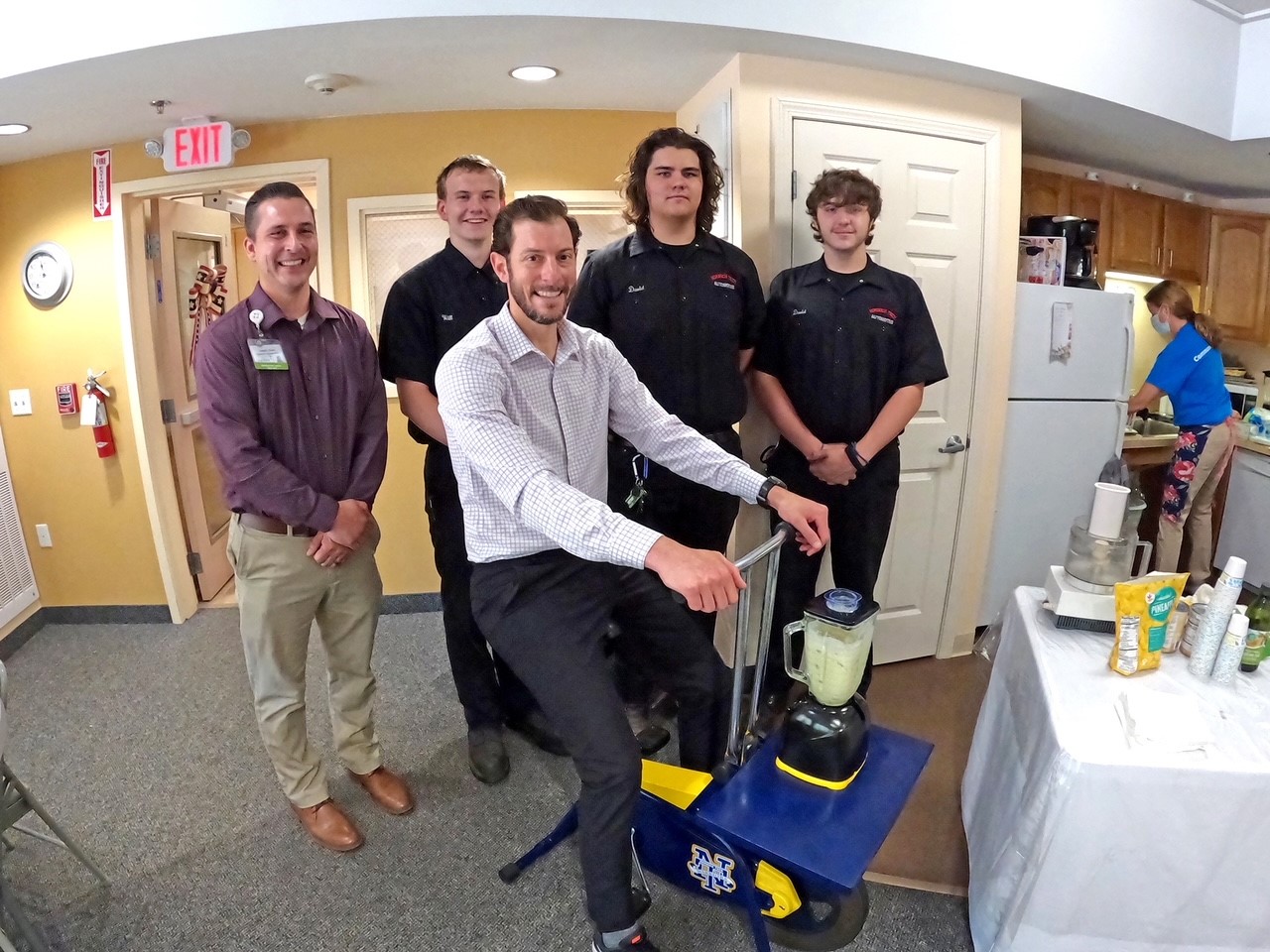 Community Health Team, Norwich Tech Students Combine Meals and Wheels