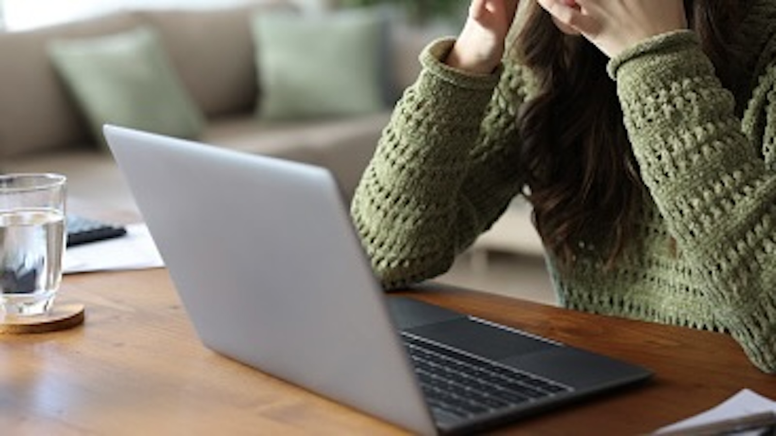 6 Ways to Protect Your Eyes From Too Much Screen Time