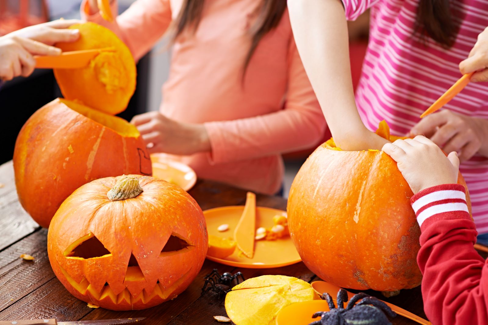 Two Simple Tips to Avoid Injuries While Pumpkin Carving