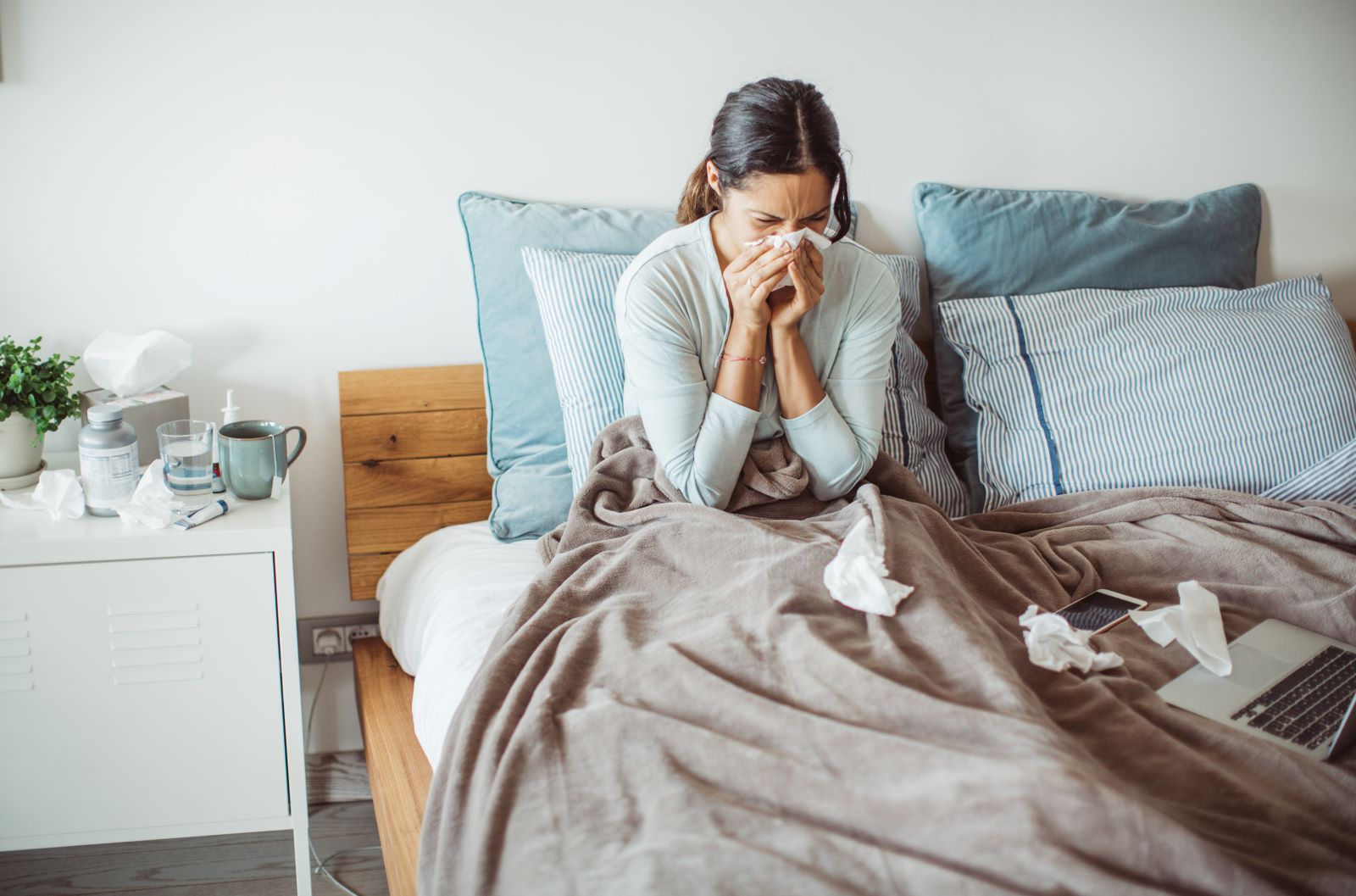 What's Causing Your Sniffles - Cold, Sinus Infection or Allergies?
