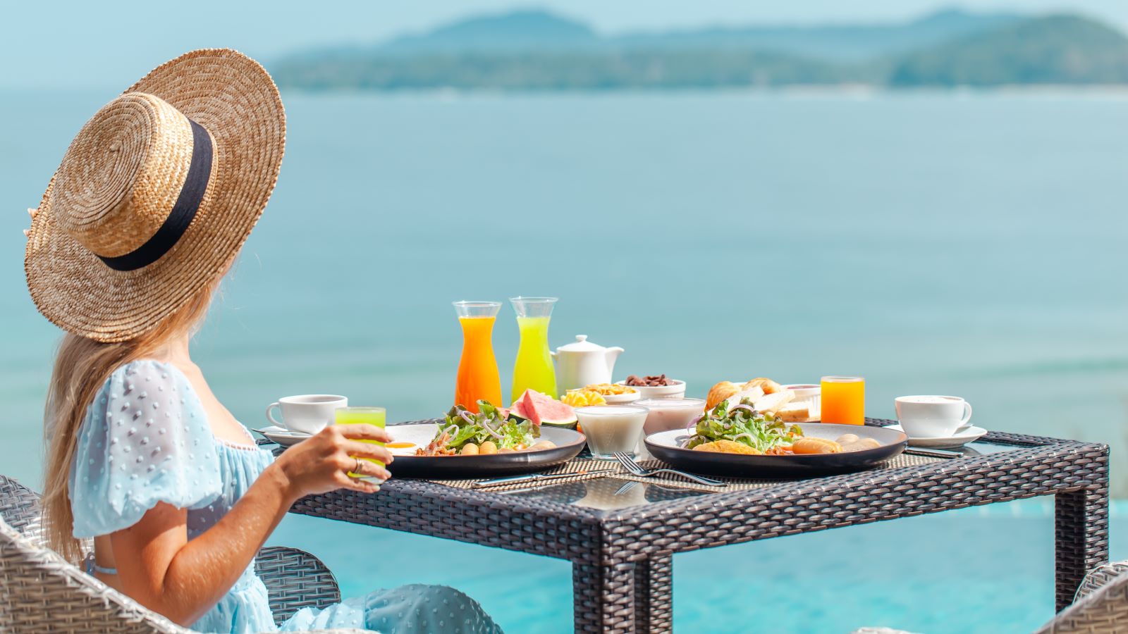 5 Ways to Keep Your Diet on Track During Vacation