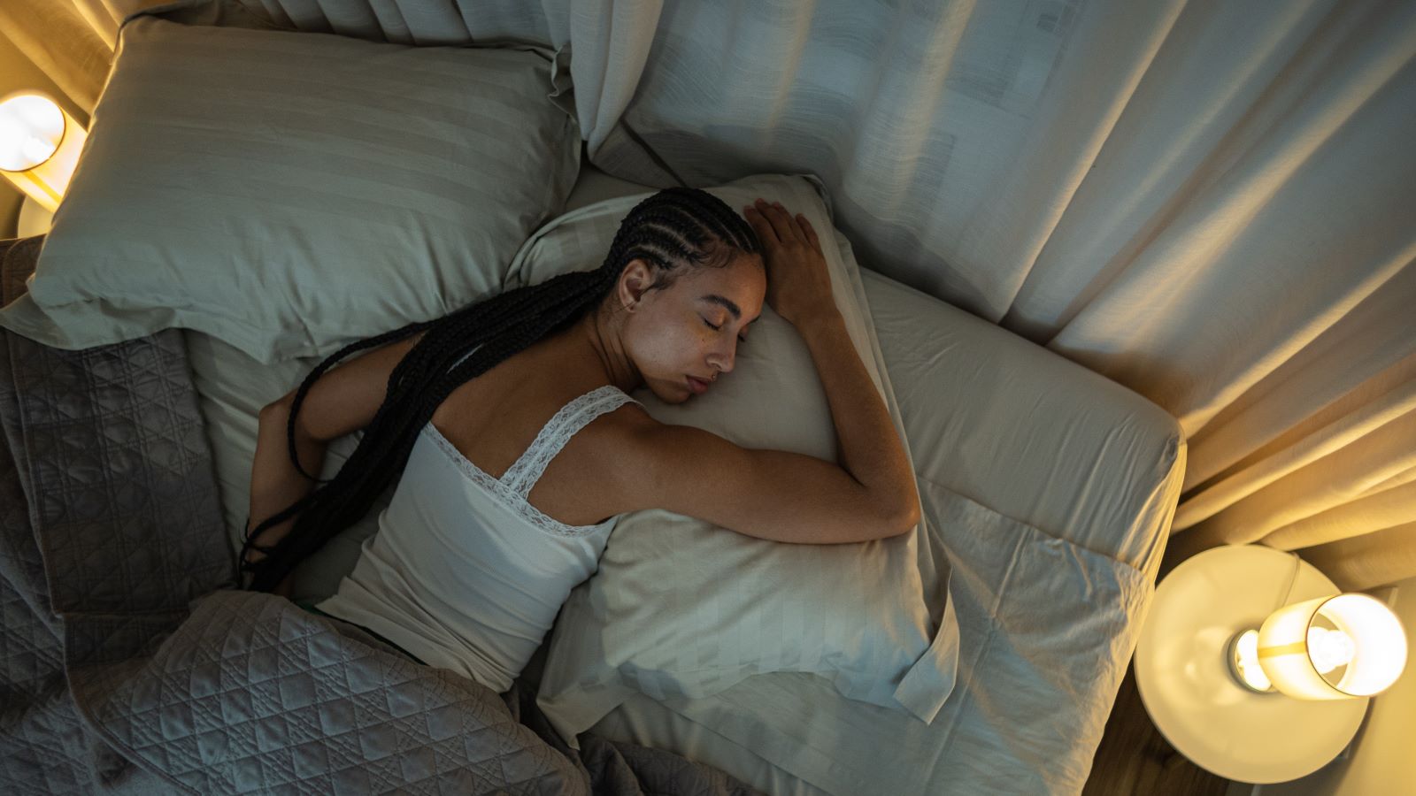 Don’t Let the Time Change Wreck Your Sleep: 7 Tips to Help You Adjust