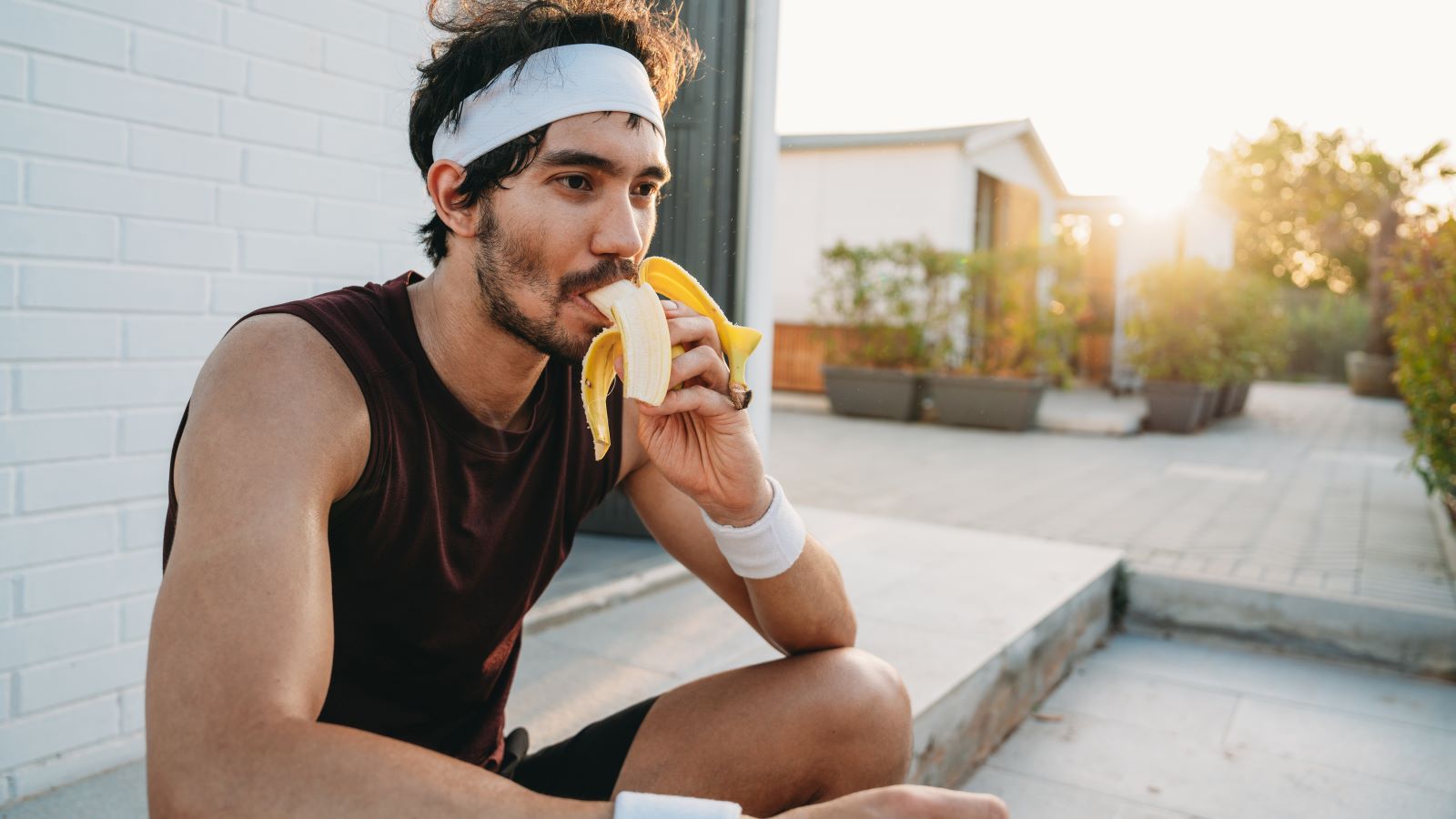 What Athletes Should Eat — Before, During and After Competing