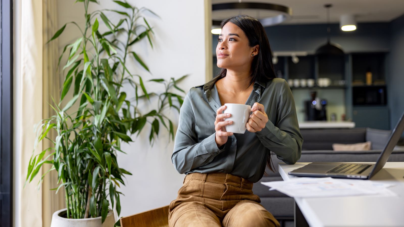 How to Take a Microbreak That Actually Helps Your Brain