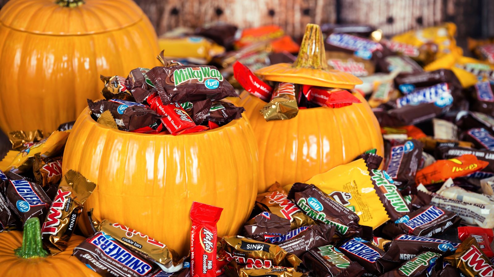 How Your Favorite Halloween Candy Stacks Up Nutritionally