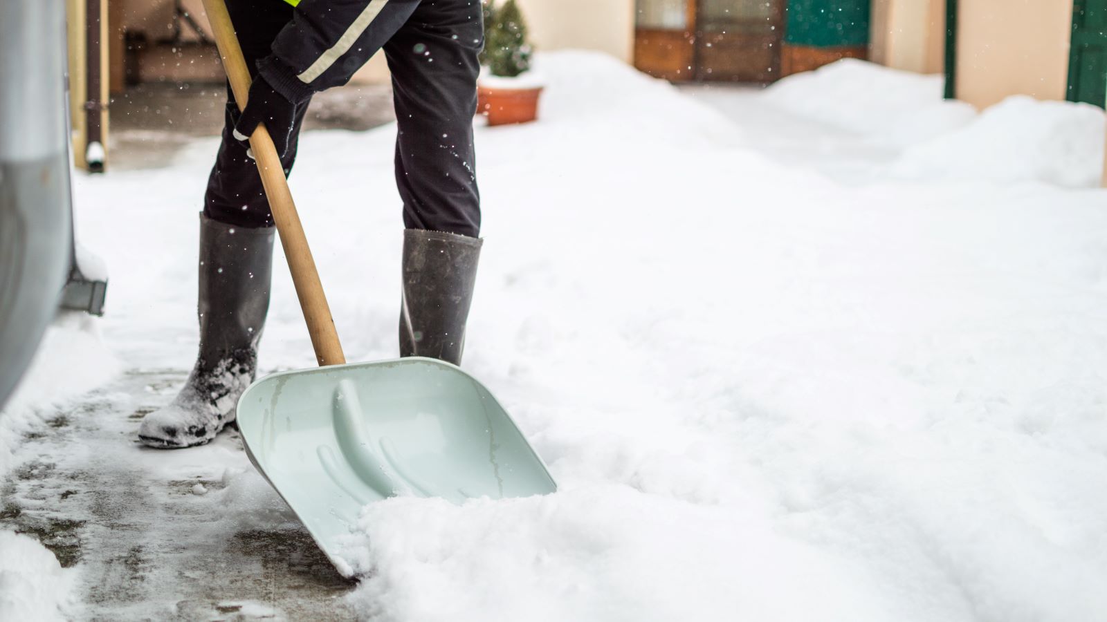 10 Simple Ways to Avoid the ER This Holiday Season