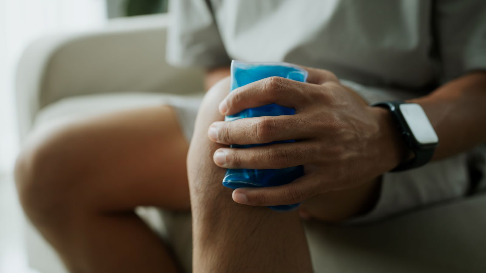 What Helps Knee Pain? 5 Tips From an Orthopedic Surgeon