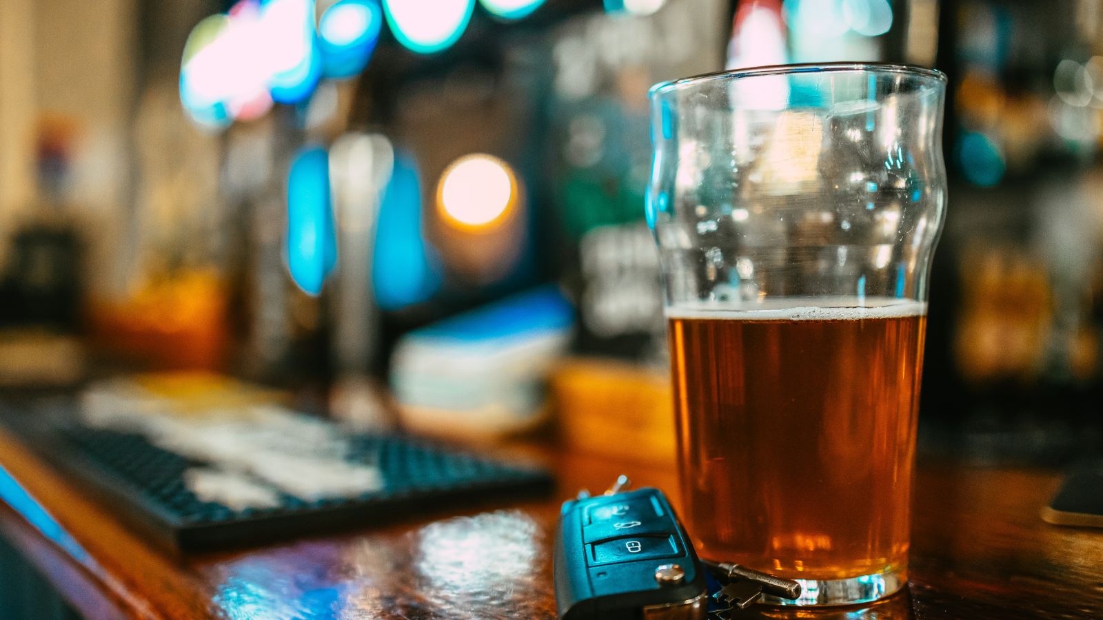 This Is What Alcohol Does to Your Brain Before You Drive