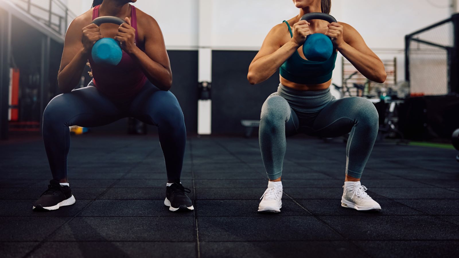 Should Your Knees Go Past Your Toes When You Squat?